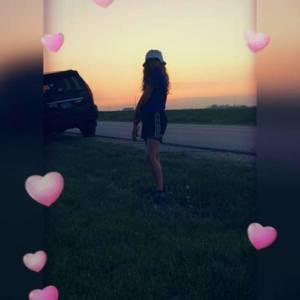 Meet your Posher, Abi